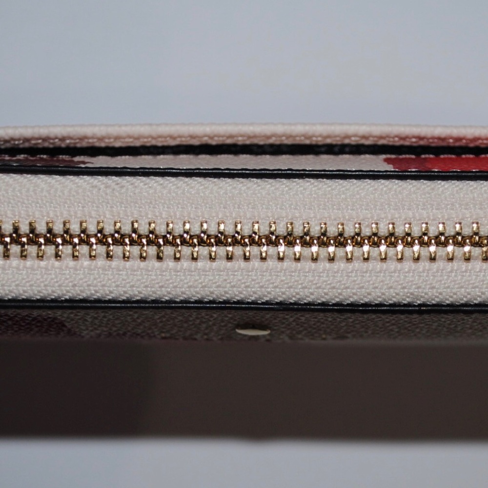 KATE SPADE WALLET - Picture 3 of 5